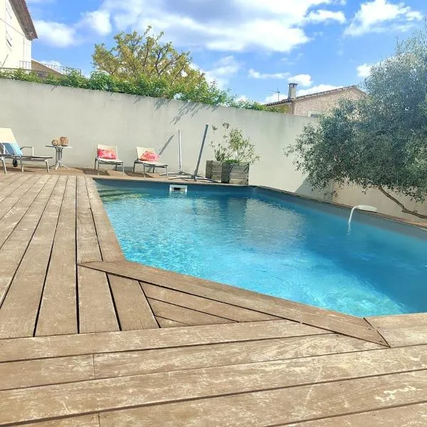 La Maison des Tuileries, ξενοδοχείο στο Σεν-Ρεμί-ντε-Προβάνς