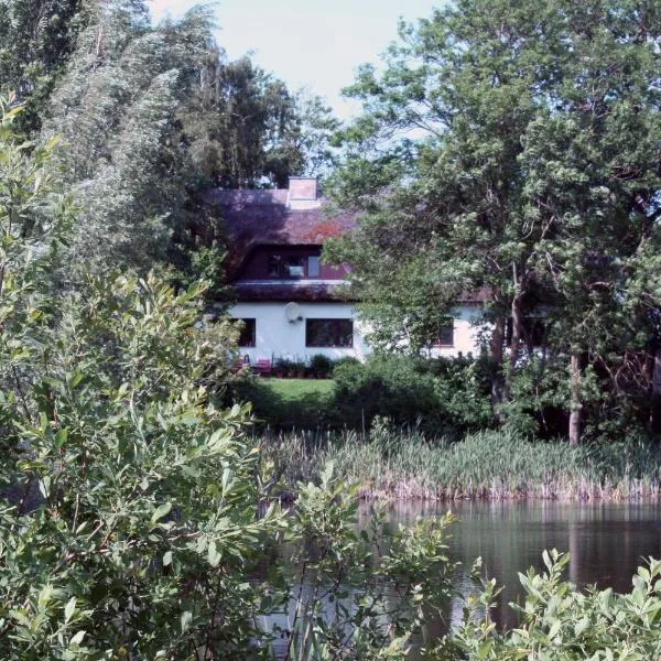 Rügen FeWo-Lohme auf Jasmund, ξενοδοχείο σε Lohme