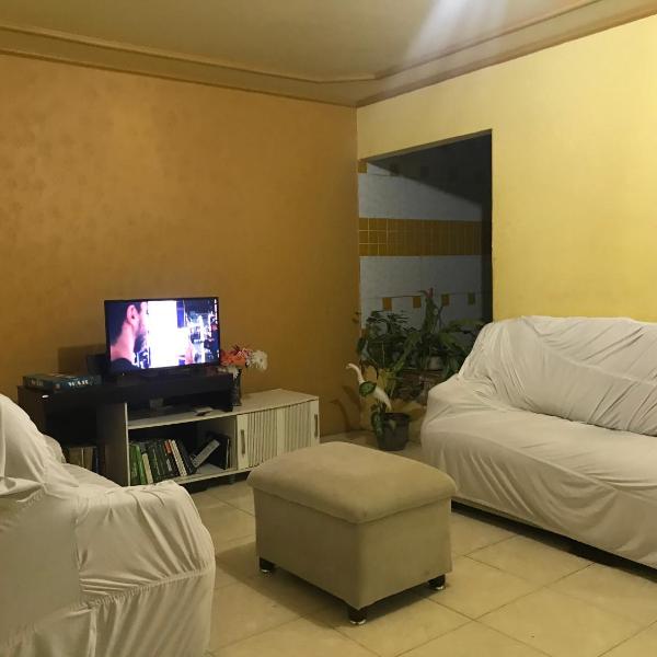 Casa completa em ótima localização - Foto 3