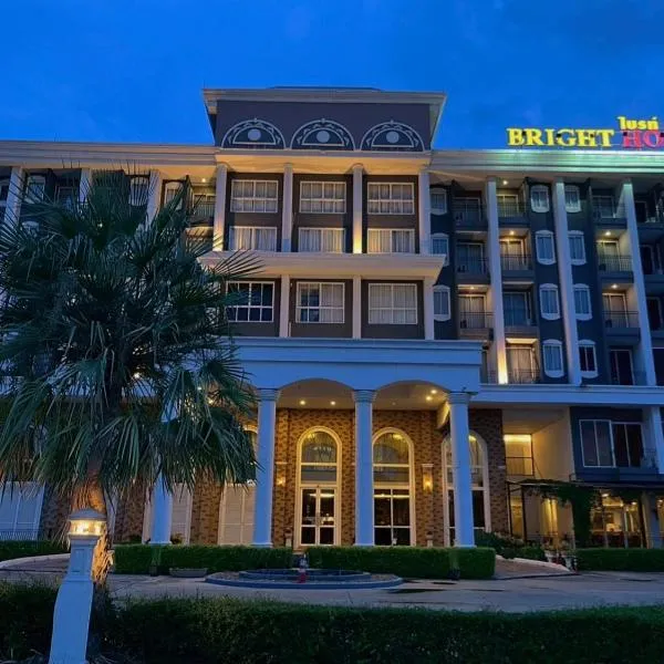 Bright Hotel、コーンケーンのホテル