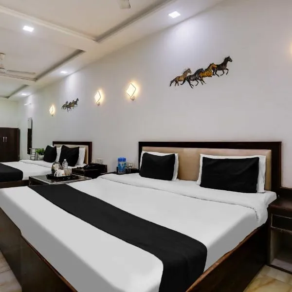 Collection O Tajganj Near Taj Mahal West Gate, hotel ad Agra