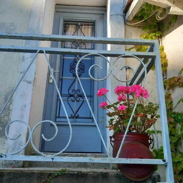 La maison aux livres, hotel v destinaci Rioux-Martin