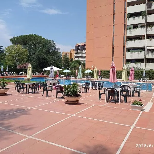 Alloggio per uso Turistico Falcocchio Massimo, hotel in Rome