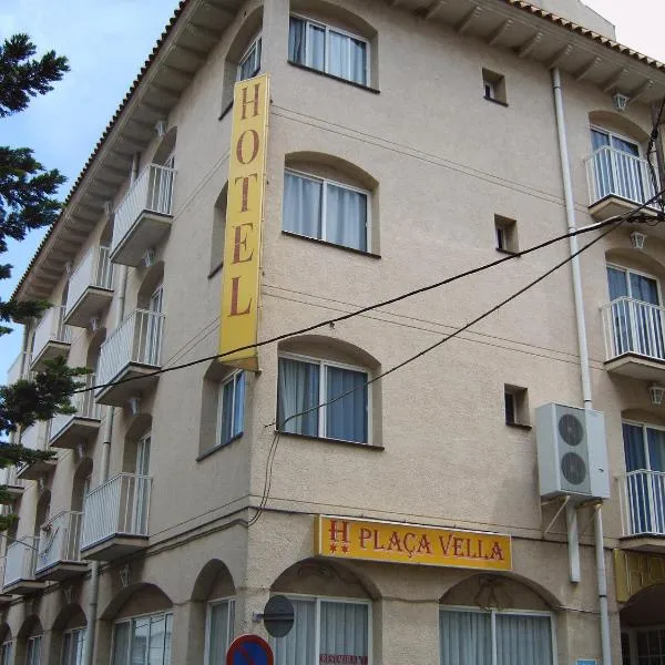 Plaça Vella, hotel sa Sant Carles de la Ràpita