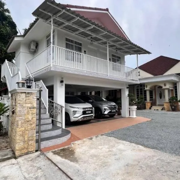 Elliez Abra RoomStay Azalea, hotel en Kota Bharu