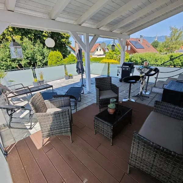 Großzügige Wohnung mit Terrasse, hotell sihtkohas Zeltweg