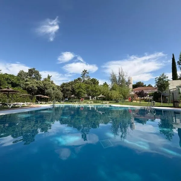 Crisol Jardines de Córdoba, hotel v destinaci Córdoba