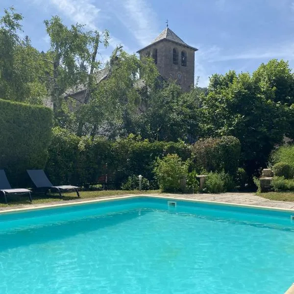 Logis Hôtel Restaurant L'Auberge du Chateau, ξενοδοχείο σε Muret-le-Château