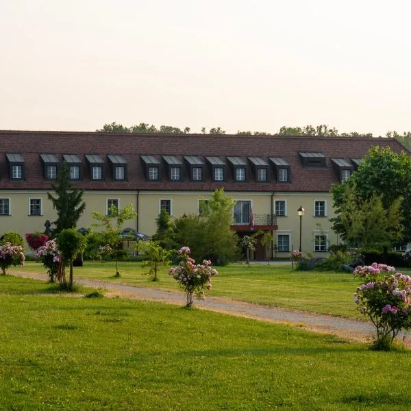 Hotel Dvorac Jurjevec, hotel v destinácii Lekenik