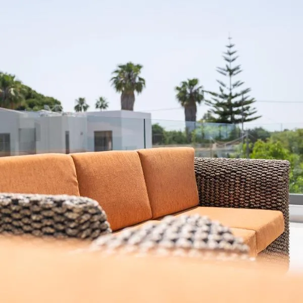 Balance Suite – hotel w mieście Kourouta