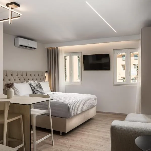 Old Town Elegant suite, hotel v destinaci Corfu