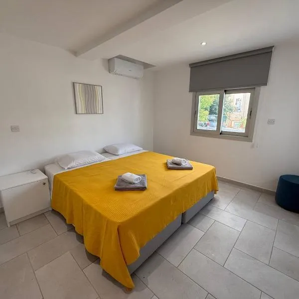 Ayia Napa 2BR - Prime Location, ξενοδοχείο στην Αγία Νάπα