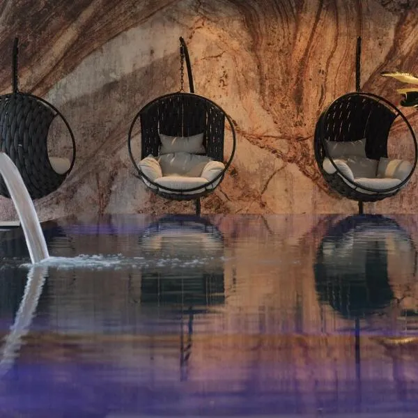 Limen Wellness Hotel & Spa, hotel en Campofelice di Roccella