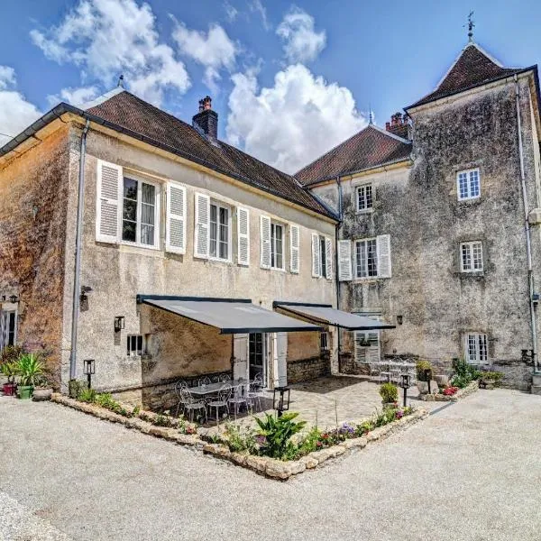 Château la hussardiere, hotel v destinaci Vaîte