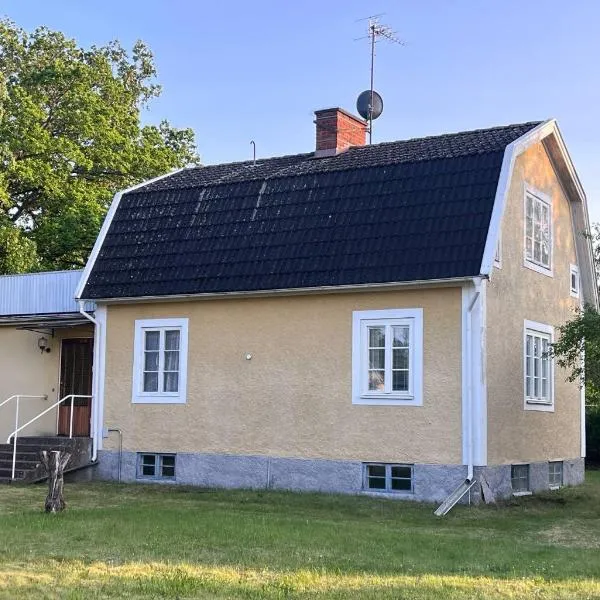 Villa Solace, hotel in Ålem