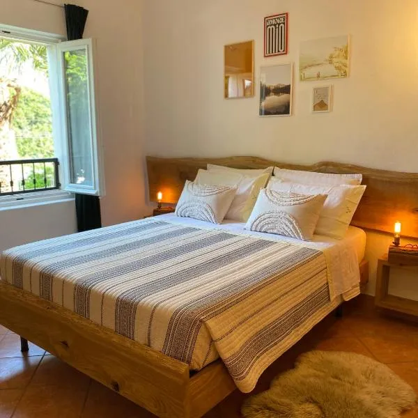 La Casa Rosa di Riso Amaro, hotel v destinaci Orta San Giulio