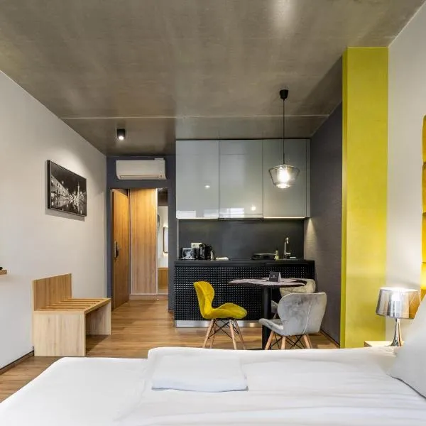 R31 Residence, hotell i Sárvár