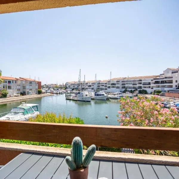 L'Athlantis - Cosy with terrace and parking, hotel v destinácii Saint-Cyprien