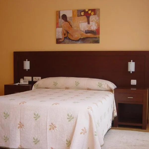 Hostal Acanto, hotel di Rubena