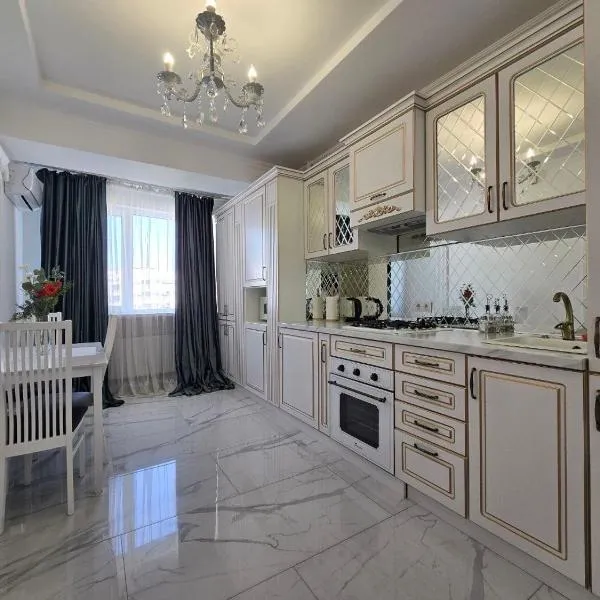 Cozy Apartment - 11th Floor, hotel in Chişinău