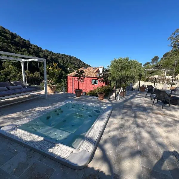 Domaine Baccia Donna - Proche Nice & Monaco, Jacuzzi chauffé, Parking gratuit, Climatisation, hotel a La Trinité