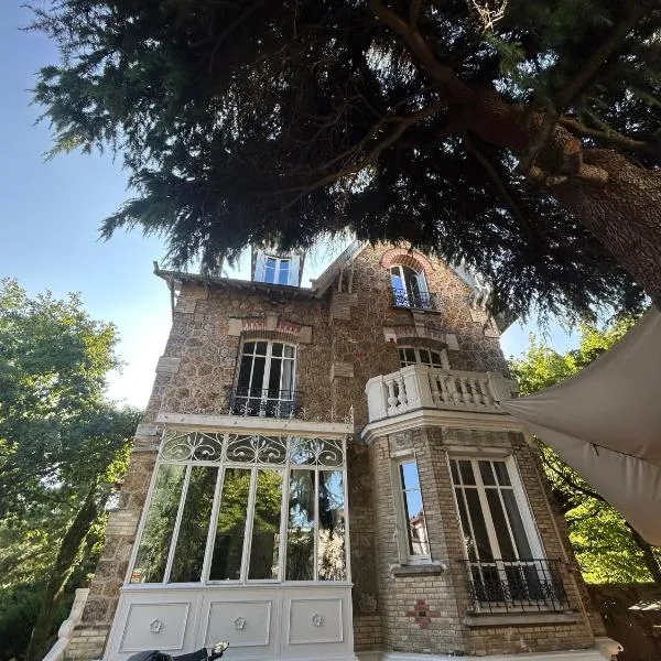 Locavilla - Saint-Hilaire, hotel u gradu Kolomb