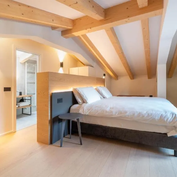 Locanda Restel De Fer, hotel v destinaci Riva del Garda