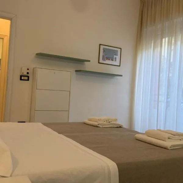 Hotel Ambassador Room Only, hotel v destinaci Cattolica