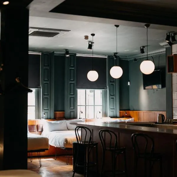 Converted Bar & Chinese Takeaway, hotel v destinaci Belfast