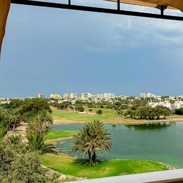 Apartamento Campo de Golf, hotel en Roquetas de Mar