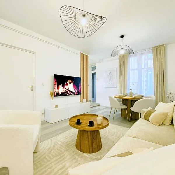 Le Subtil - By BEST KEYS - Élégance & Confort - 2 chambres séparées - Lit Queen Size - Smart TV Netflix - Machine à Café Nespresso - Proche Gare & Centre Ville - À 1H de Paris - WiFi Fibre - Check-in Autonome, hotel v destinaci Sens