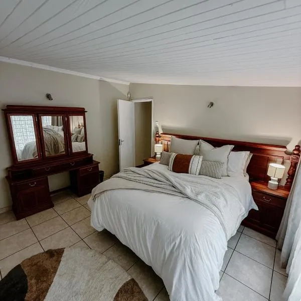 The Garden Den, hotel in Nelspruit