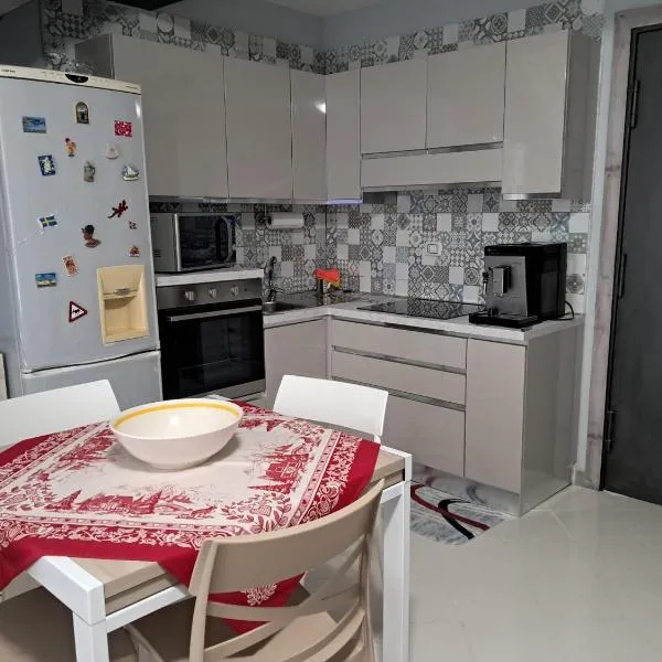 10elode House, hotel en Nápoles