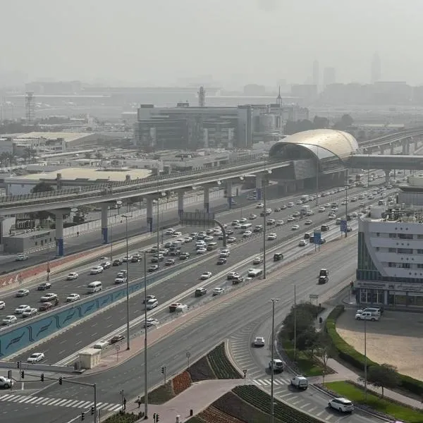 sara apartment, hotel in Dubai