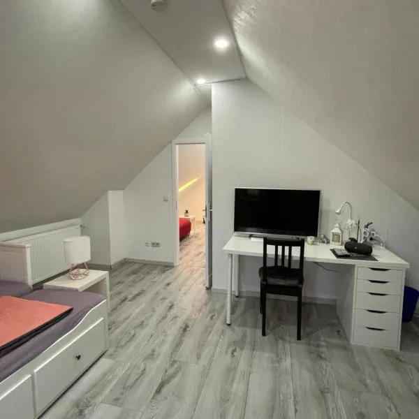 Casa da Peppe Schöne Auszeit im Schwarzwald, hotel in Calw