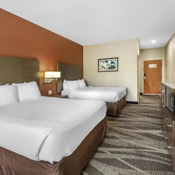 Best Western Plus University Inn، فندق في أوليان