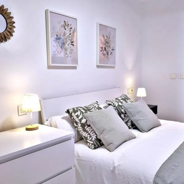 Explore Tarazona from This Central & Peaceful Flat, hotel en Tarazona