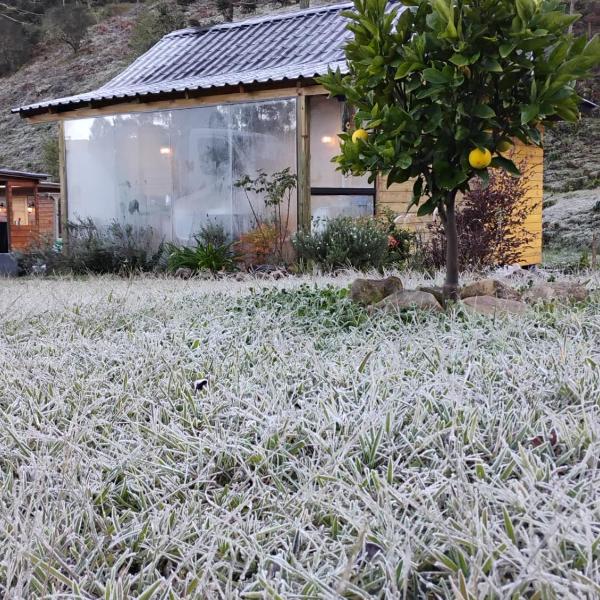 Cabana 3 com Banheira, hidromassagem e lareira - Chalet Mont Blanc Urubici SC