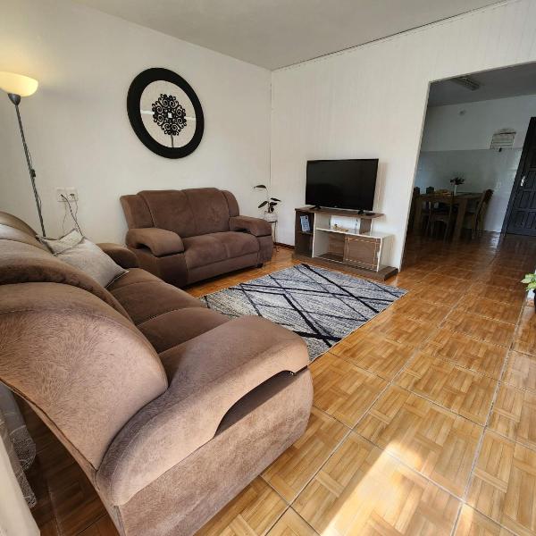 Casa Aconchego, espaçosa e bem localizada - Foto 5