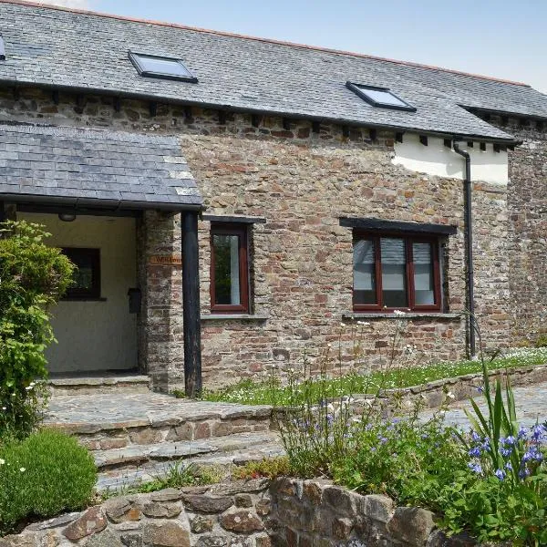 Willow Cottage, hotel in Woolfardisworthy