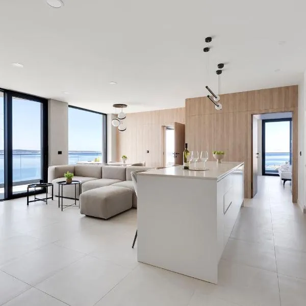 Apartina Boutique Suites，拉提哈的飯店