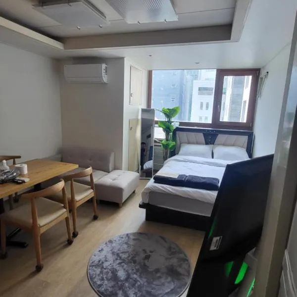 4-2926 #Gangnam Stn, 5-min #Yeoksam Stn, 3-min #OTT #Concierge Gangnam Managed, hotel v Soulu