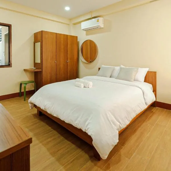 Thong Poon Apartment Chiang Mai, hotel in Chiang Mai