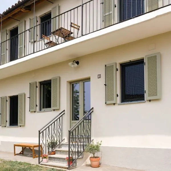 Panoramic Monferrato Villa with Amazing Views, hotelli kohteessa Murisengo