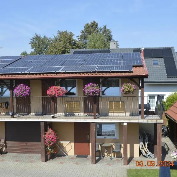 Apartamenty i pokoje u Kryni, hotel v destinaci Sztutowo