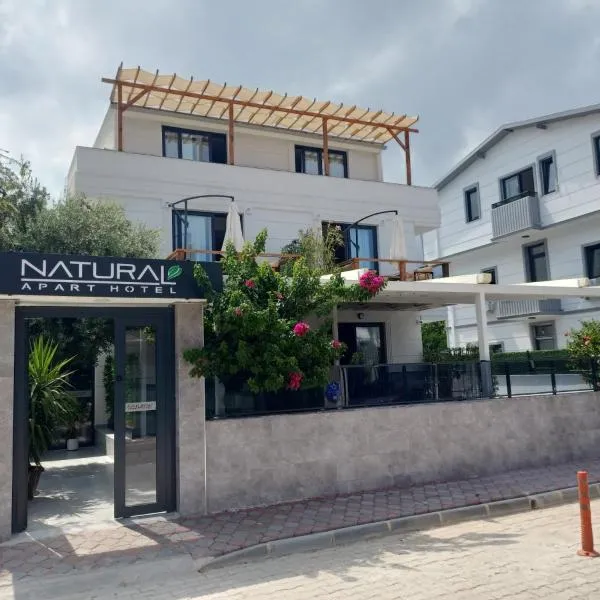 Boutique Natural Apart Hotel, מלון בקמר