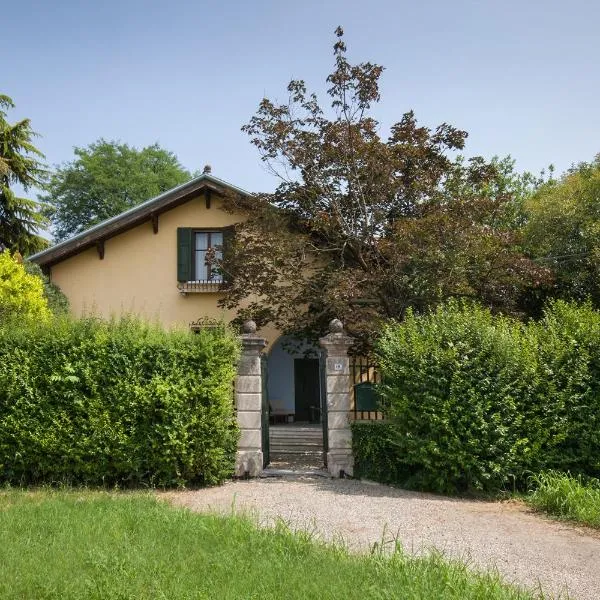 Casa Del Custode in the heart of Valpolicella, Hotel in San Pietro in Cariano