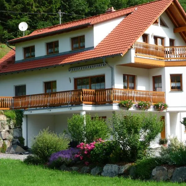 Haus Sum, hotel v destinaci Oberwolfach