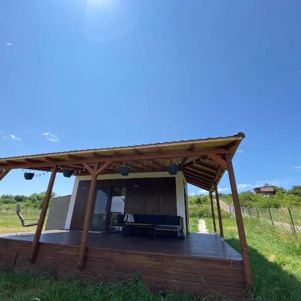 Tiny Shelter in Valea Fanatelor, Cluj Napoca, khách sạn ở Cluj-Napoca