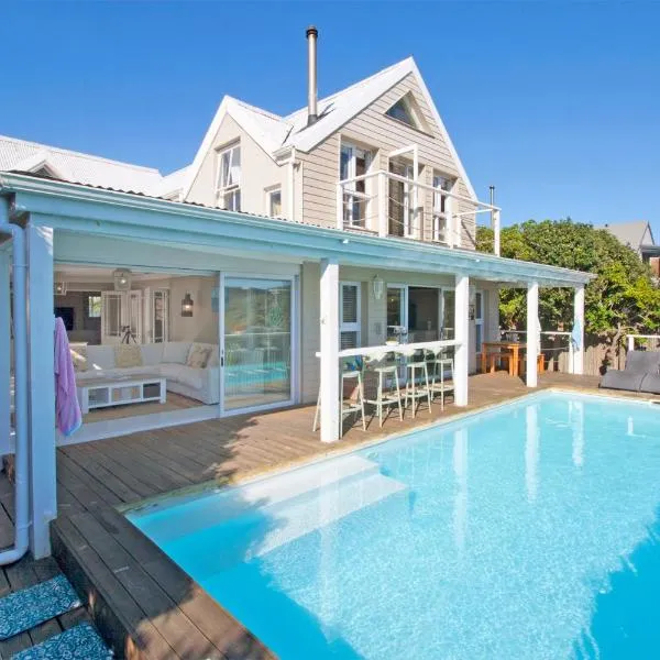 Fin Whale Beach House, hotel in Kommetjie